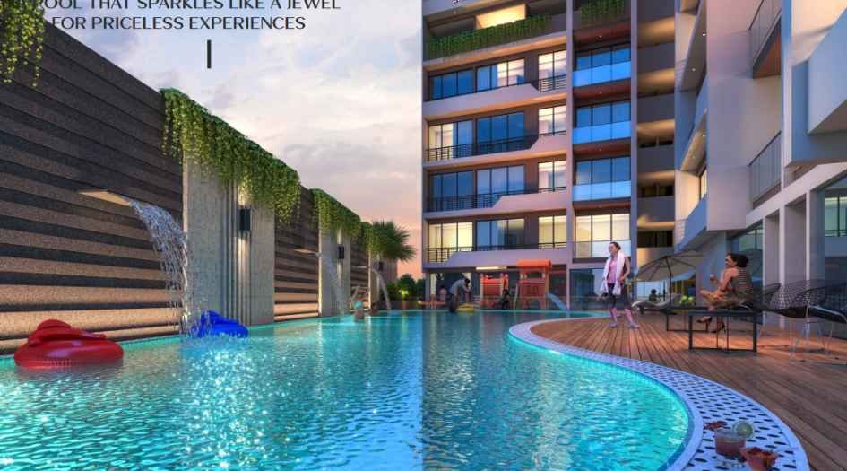 Crystal-Crown-Swimming-Pool